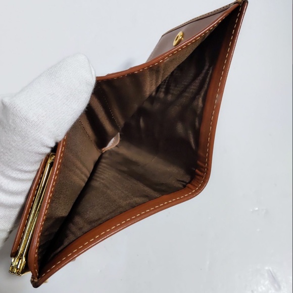 Burberry Kisslock Compact wallet - Picture 6 of 9